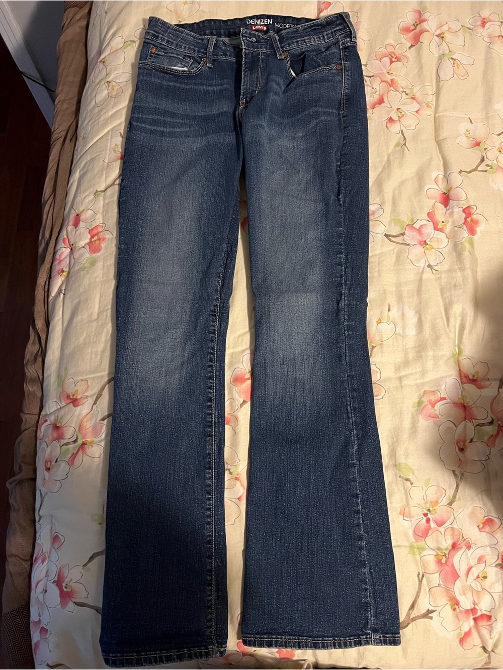 Denizen Levis Modern Bootcut Jean  Blue Size 10